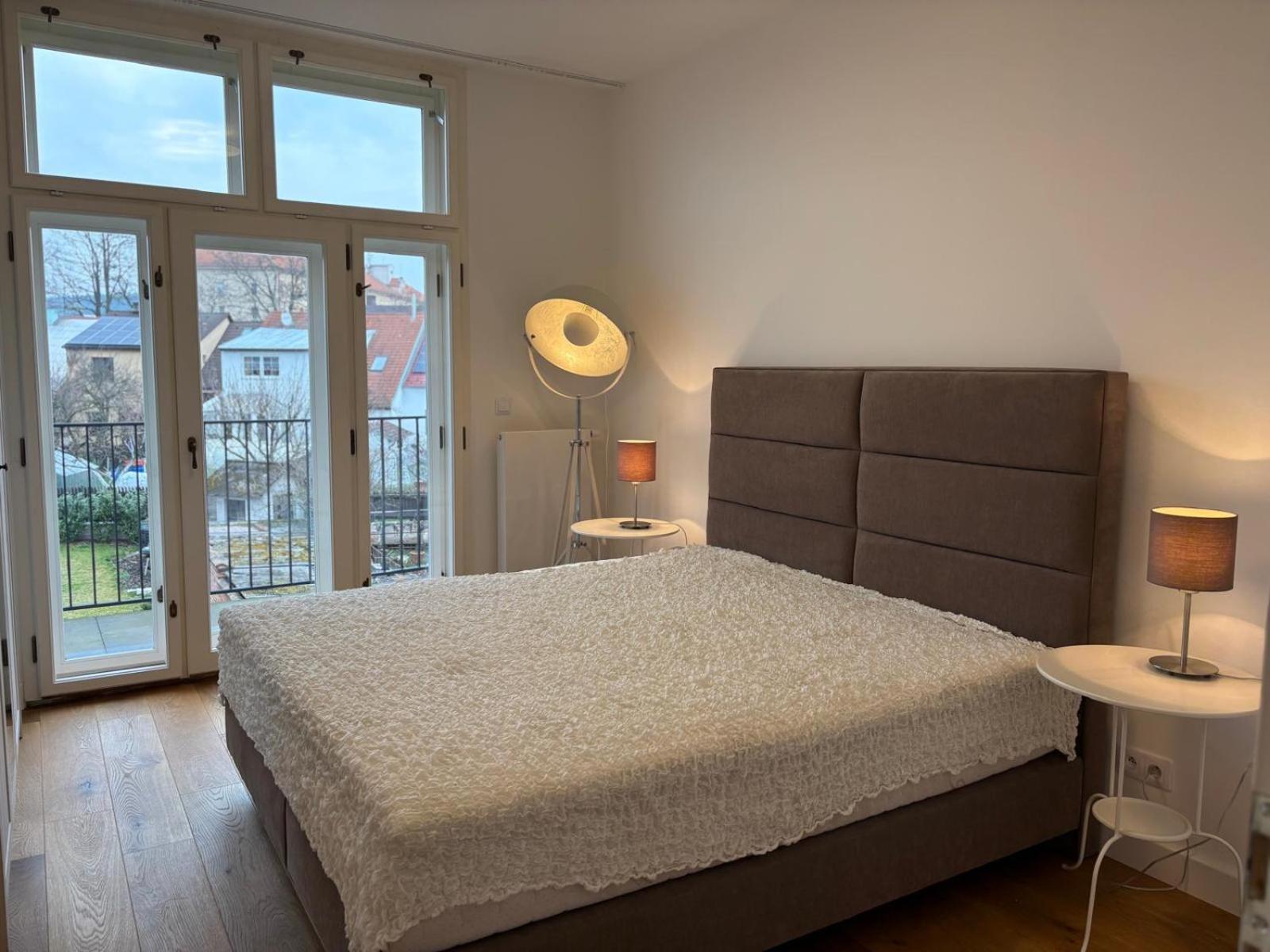 Art Nouveau Apartment With Garden In Pisek Номер фото